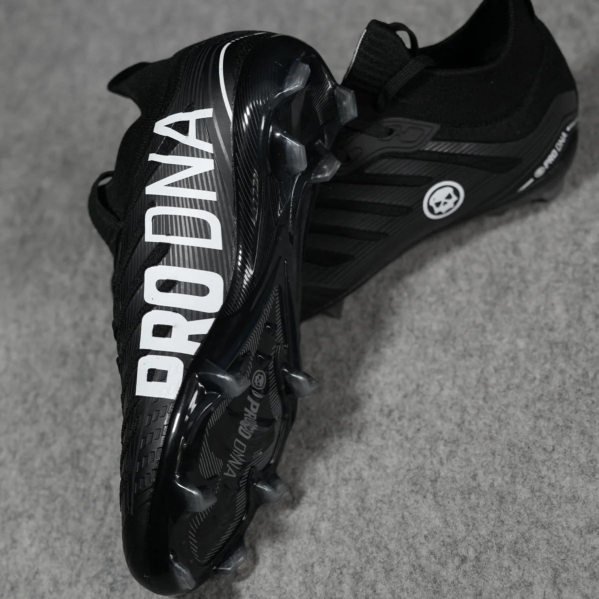 PRO DNA™ VOLTRAX CLEATS - GREY - Image 6